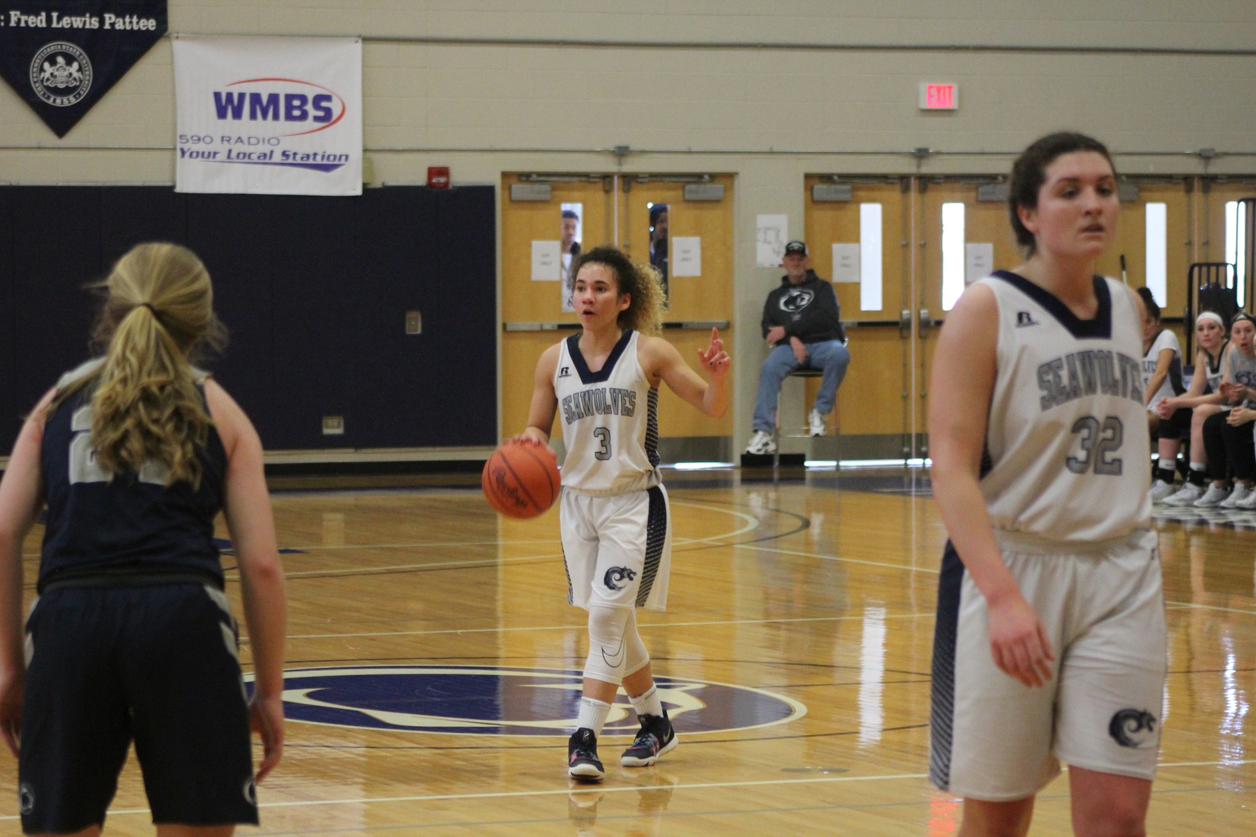SeaWolves fall short in first round of USCAA Women's tournament